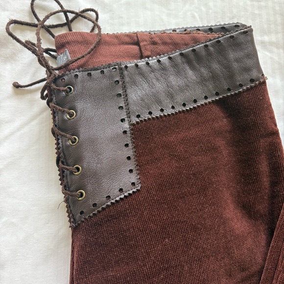 Bisou Bisou Corduroy Pants with Leather Trim - Picture 6 of 7